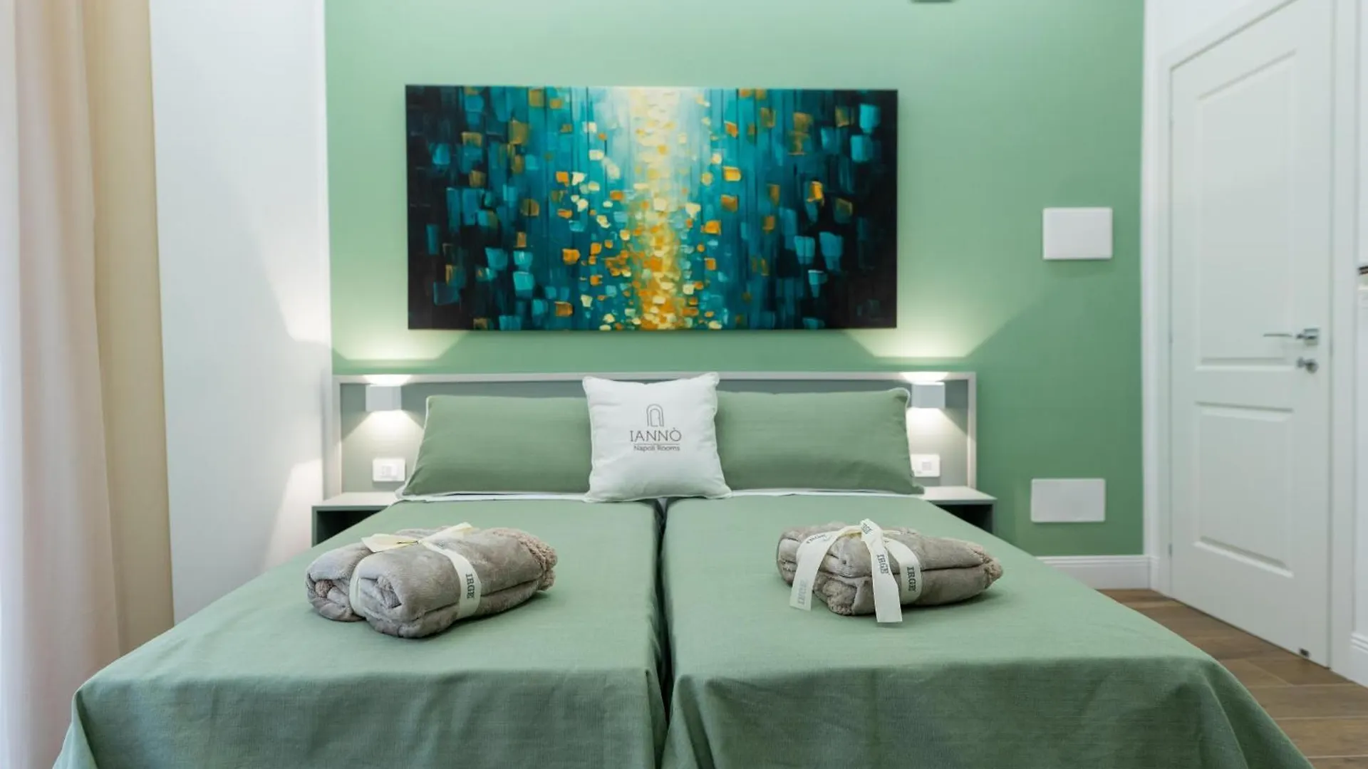 Ianno Napoli Rooms Naples